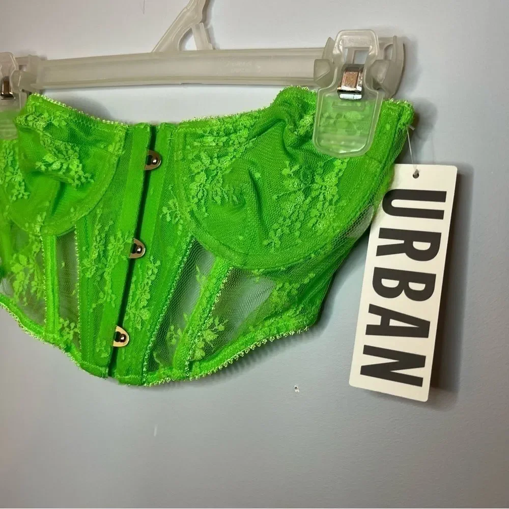 Urban Outfitters Out From Under Firecracker Green Lace Cropped Corset Top S NWT